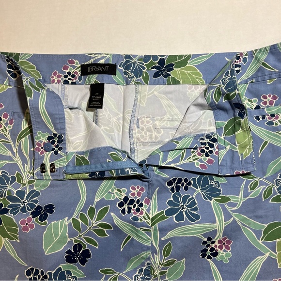 Lane Bryant Periwinkle Blue Floral Skirt SZ 28 - Picture 5 of 9